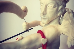 gumpaste figure with internal structure